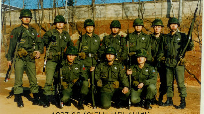 여단본부대 1내무반 전우들(1987년 2월)